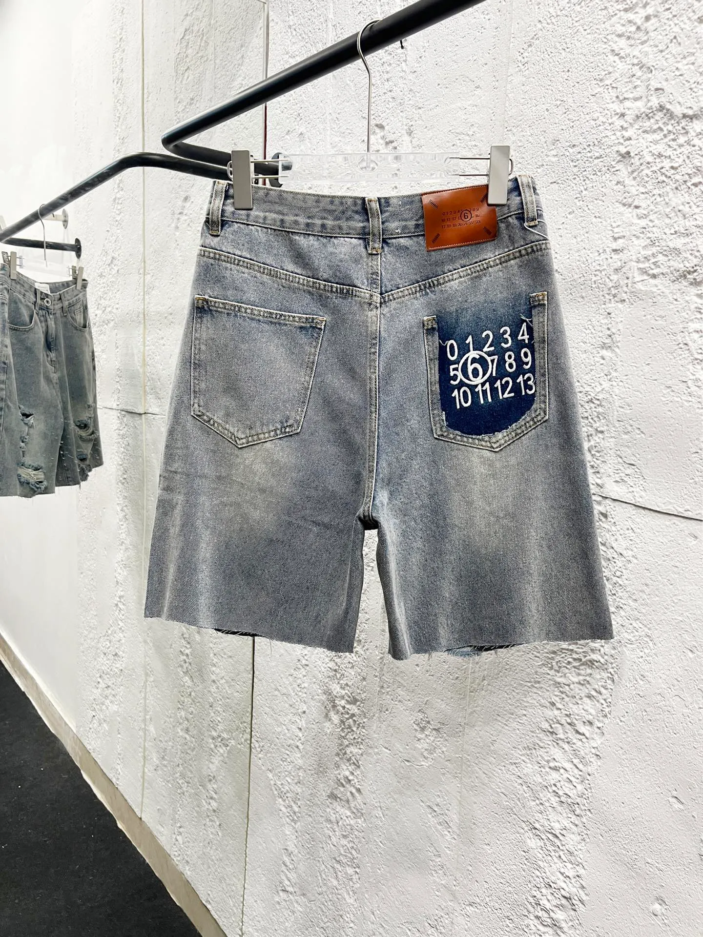 ：H 911 Maison Marglela & MM 6 New Arrival Classic logo 2025 ，Original ， ， ， ， logo， ， ， Quality， color：Gray size：28，30，32，34，36（S-XXL）